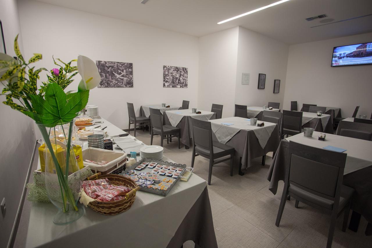 Hotel La Tavernetta Кампобасо Екстериор снимка